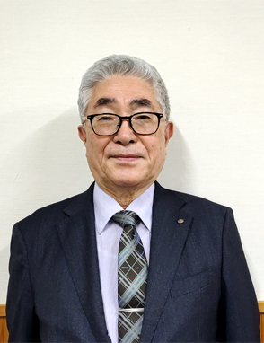 宇佐見康伸